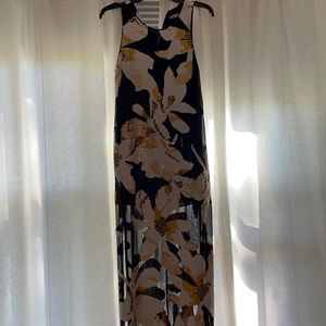 Beautiful Alice + Olivia gown. Purchased at Neiman Marcus for $795. Glistens!